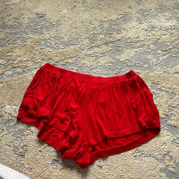 red h&m sleep pajama shorts - Picture 1 of 3